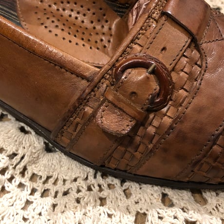 shoes 372[FF757]