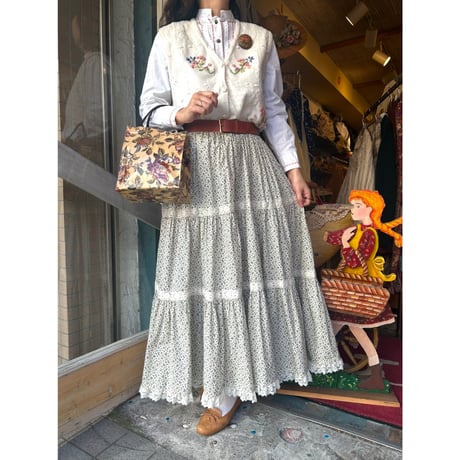 skirt 625[ge698]