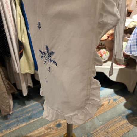 apron 643[ge575]