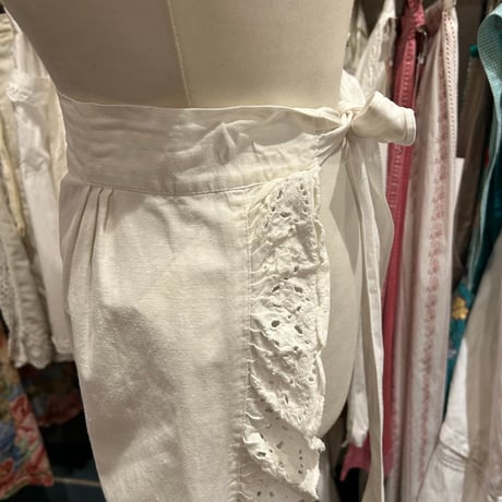 apron 663[na971]