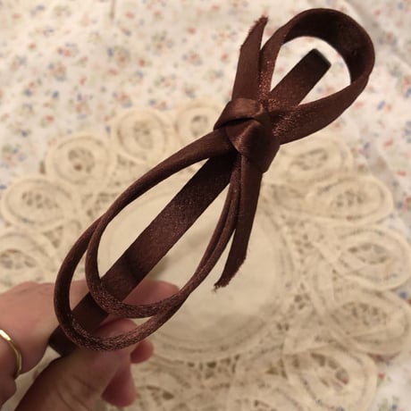 accessory 16[AA122]