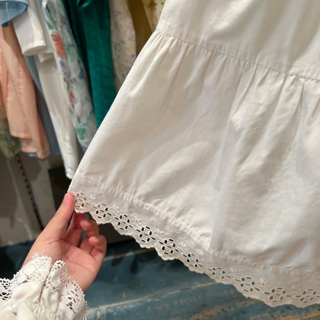 skirt562[na562]