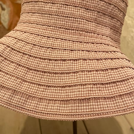 hat 230[na342]