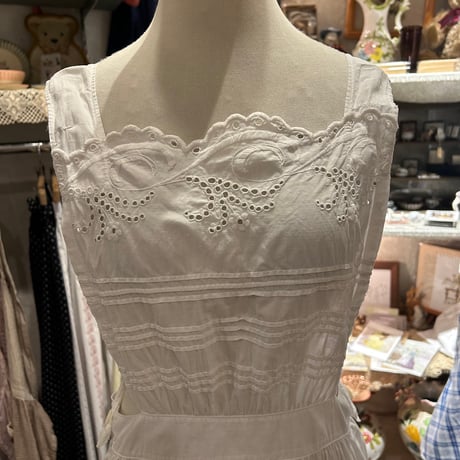 apron 645[ge577]