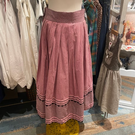 skirt 725[ge29]