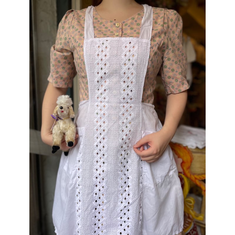 apron 597[ge698] | JuRian