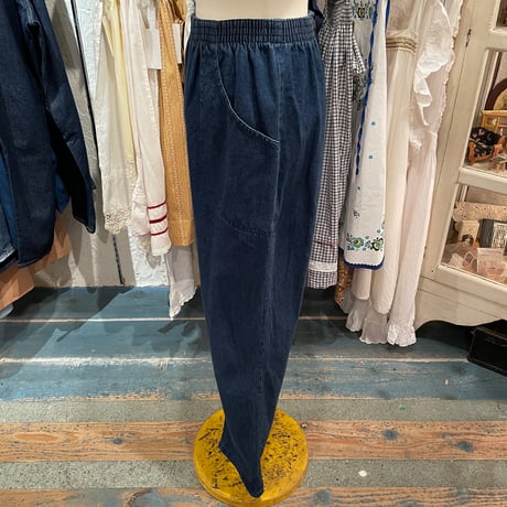 bottoms 888[na255]