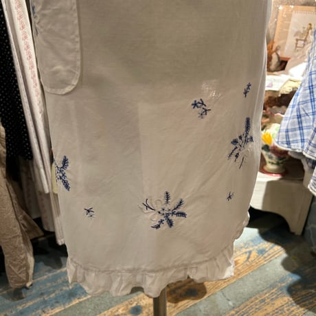 apron 643[ge575]