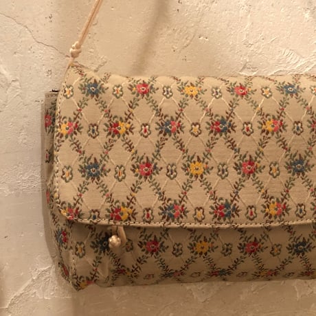 bag 106[FF464]