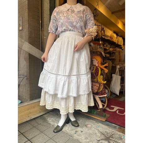 apron 673[AR537]