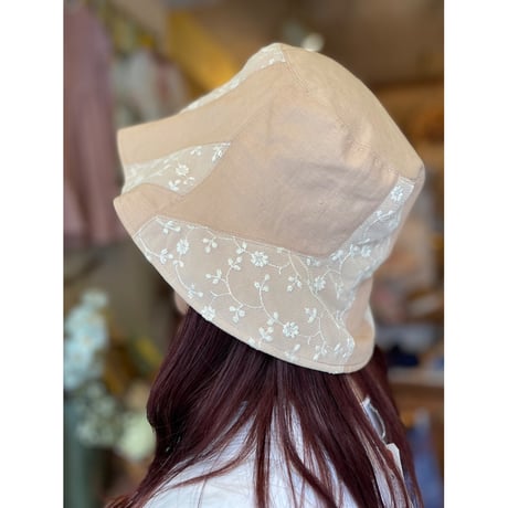 hat 204[FF670]
