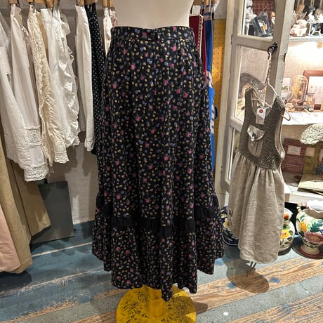 skirt 774[na654]