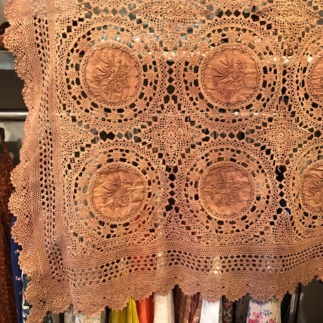 cloth 112[AR48]