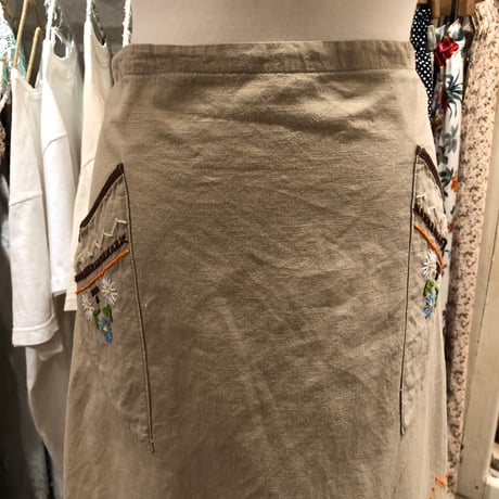 apron 438[ge141]