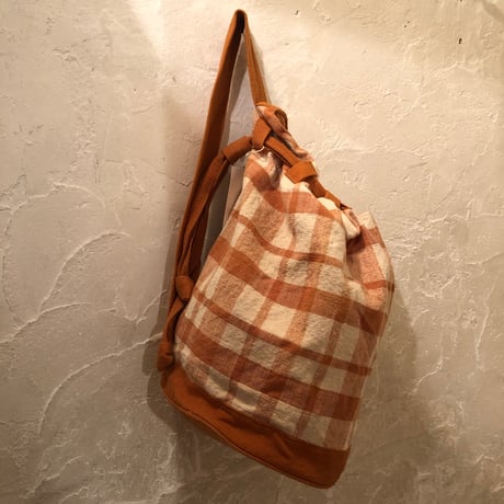 bag 102[FF465]