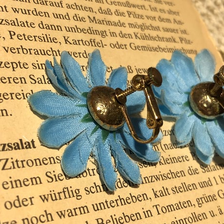 accessory 414[ge67]