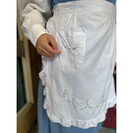 apron 534[ge122]