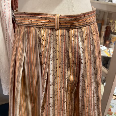 skirt 698[ge796]