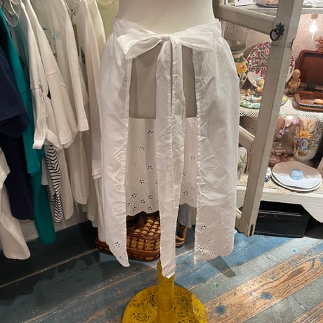 apron 563[ge453]
