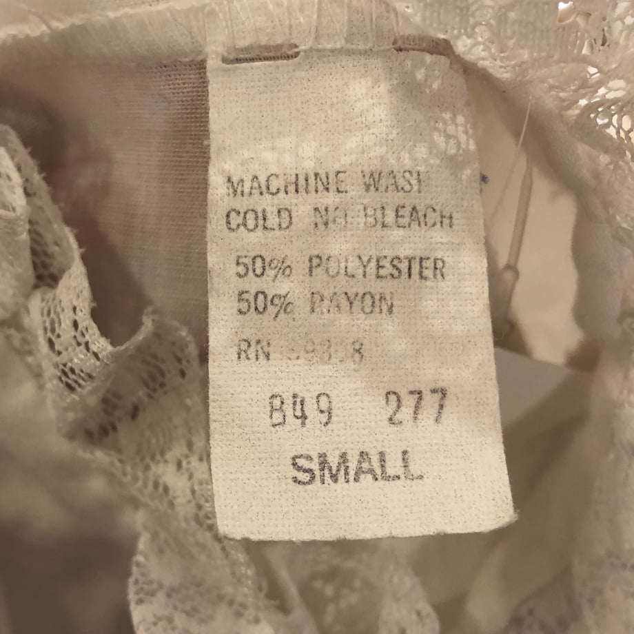 68e2f707ba8c3d0c085fb032