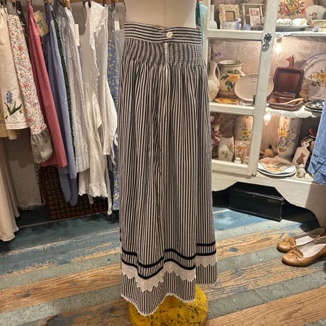 skirt 523[ge189]