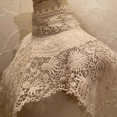 antique [FA89]