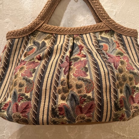 bag 332[ge179]