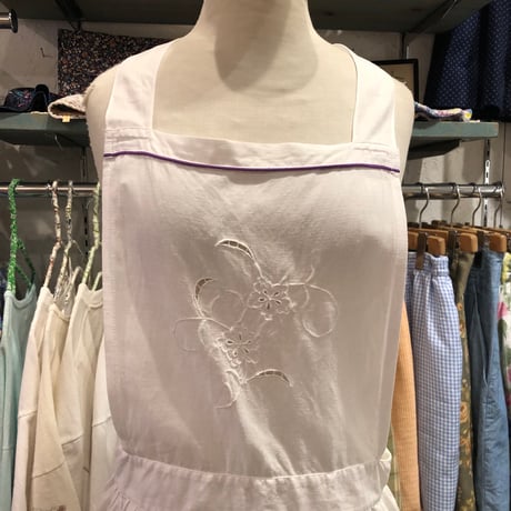 apron 583[ge642]