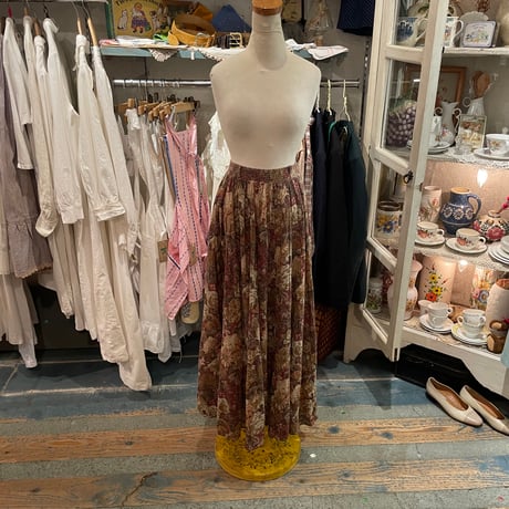 skirt 640[AR516]