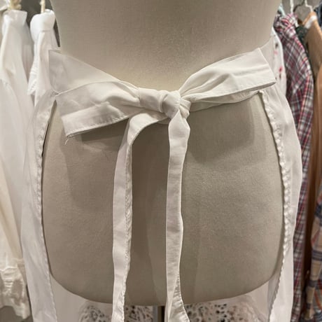 apron 447[na567]