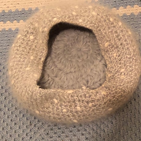 hat 235[ge974]