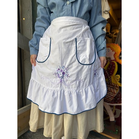apron 667[na969]