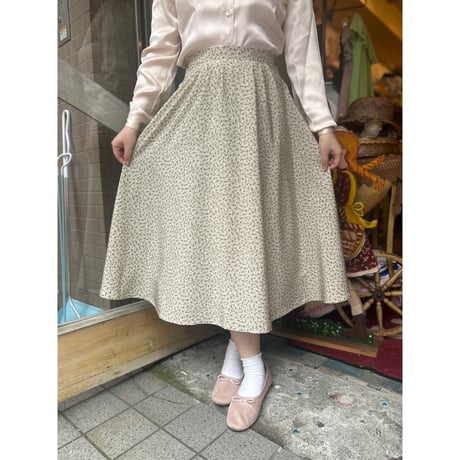 skirt 656[na857]