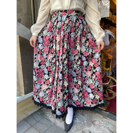 skirt 601[na768]