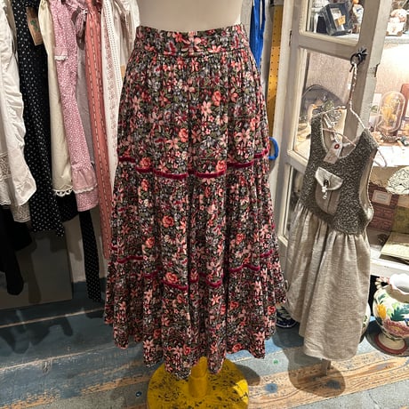 skirt 774[ge471]