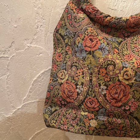 bag 241[FF742]