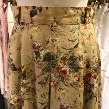 skirt 701[na327]