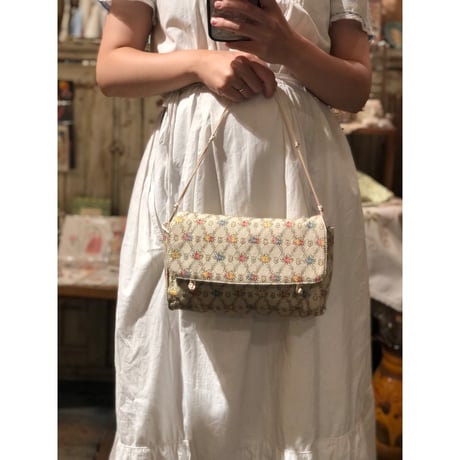 bag 106[FF464]