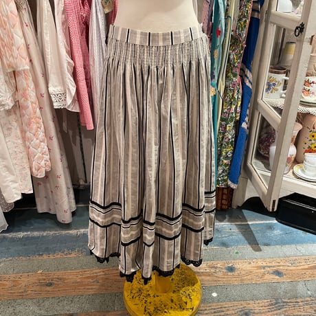 skirt 500[ge970]