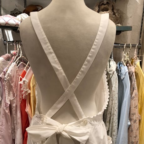 apron 402[na990]