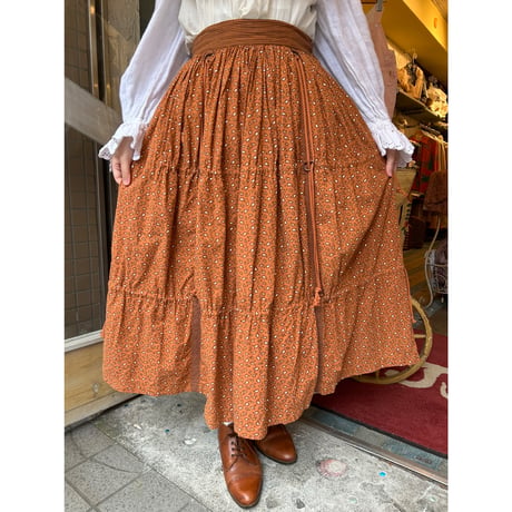 skirt 124[na486]