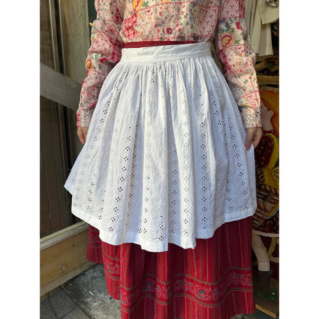 apron 665[na968]