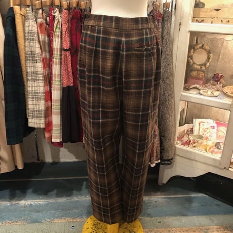 bottoms 368[AR830]