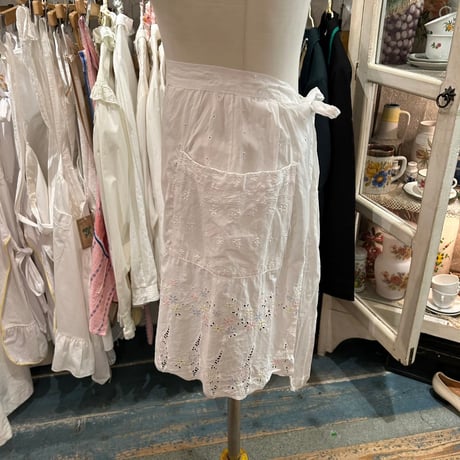 apron 496[ge820]