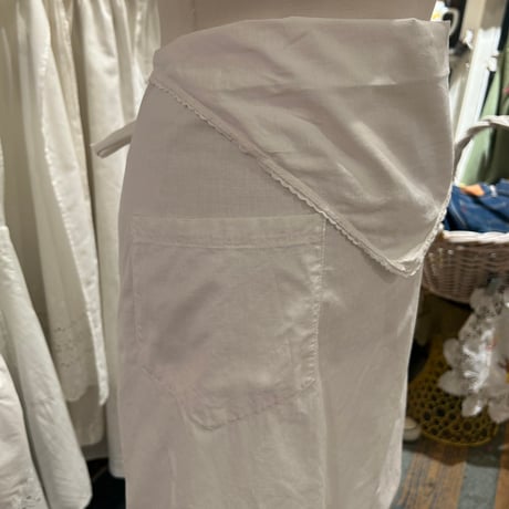 apron 672[ge255]