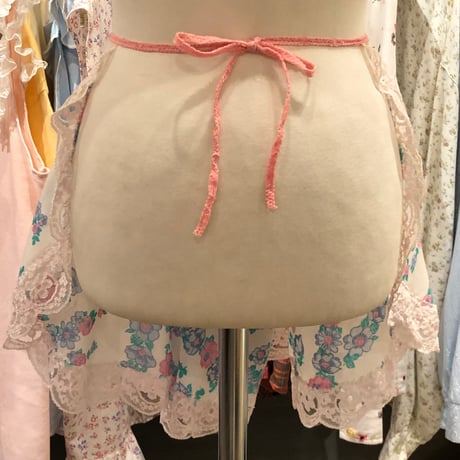 apron 401[na992]