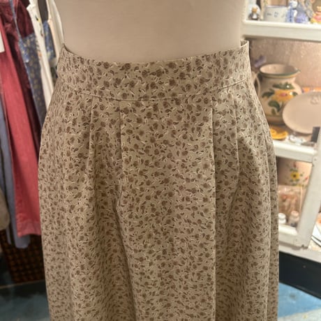skirt 656[na857]