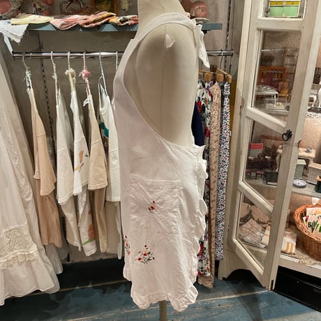 apron 427[ge113]