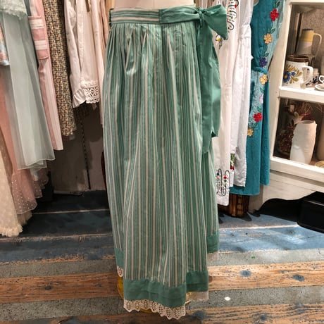 skirt 497[ge1]