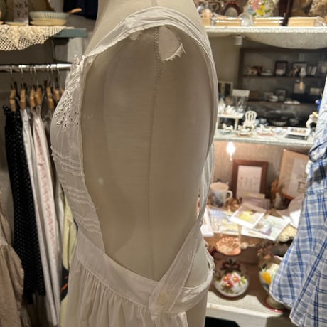 apron 645[ge577]
